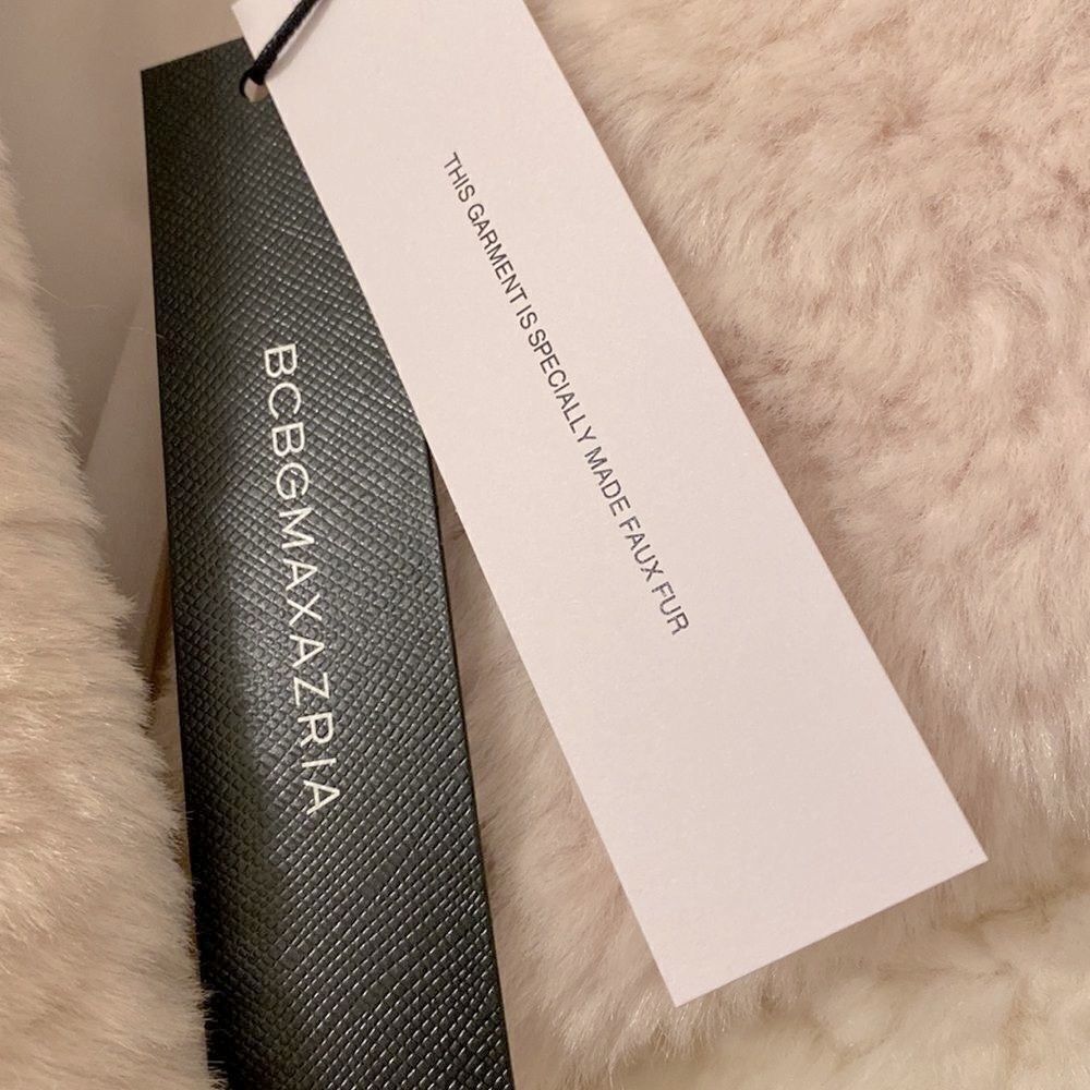 BCBG Faux Shearling Coat NEW - Picture 5 of 5